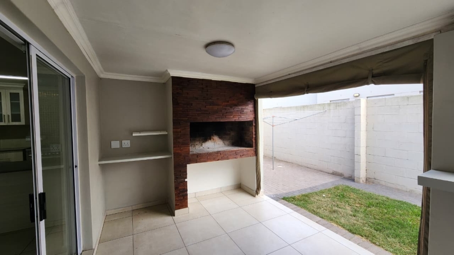 5 Bedroom Property for Sale in Laguna Sands Western Cape